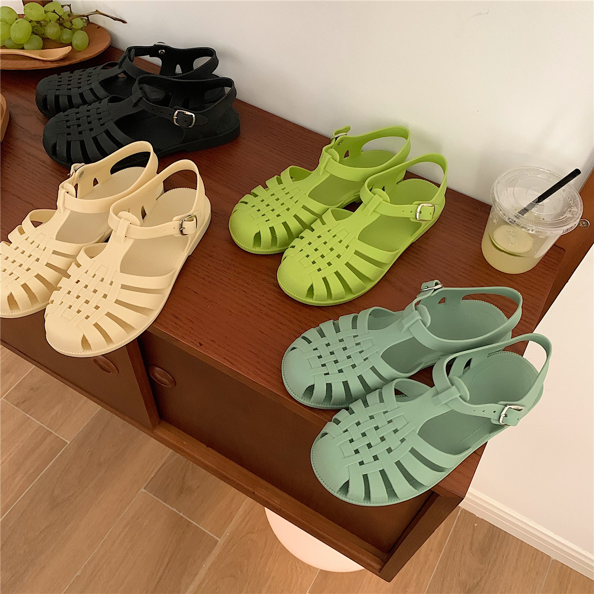 XIXITIAO Vintage Hollow Woven  - Jelly Sandal Women 评论和价格