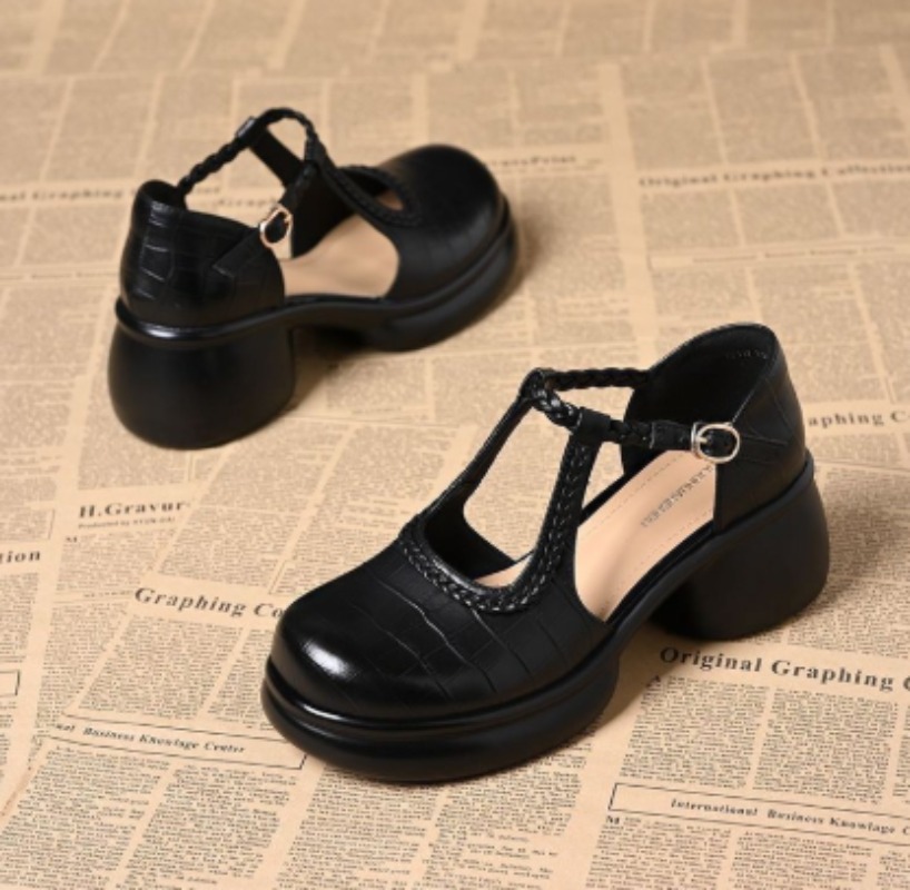 Women Black Croc‑Embossed Mary - Women Shoes Sandals 评论和价格